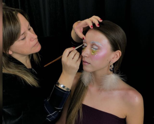 EMPRENDIMIENTO COMO MAQUILLADOR/A 5 EMPRENDIMIENTO COMO MAQUILLADOR/A 4